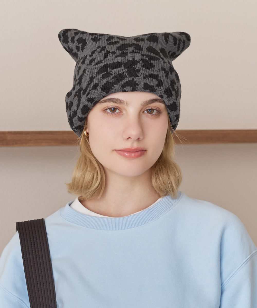 GREY LEOPARD